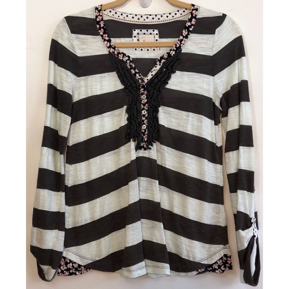 Anthropologie | Postcard top, gray striped, small